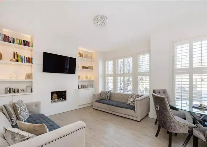 Flat In London
